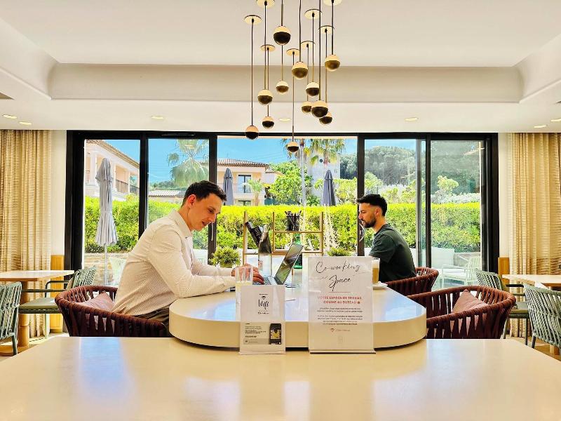 Hotel Brin D Azur Saint Tropez image