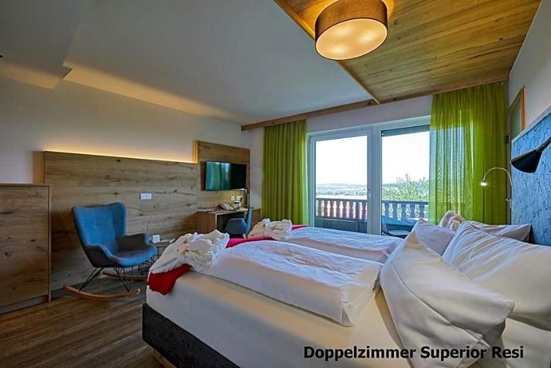 Wellnesshotel Zum Koch image