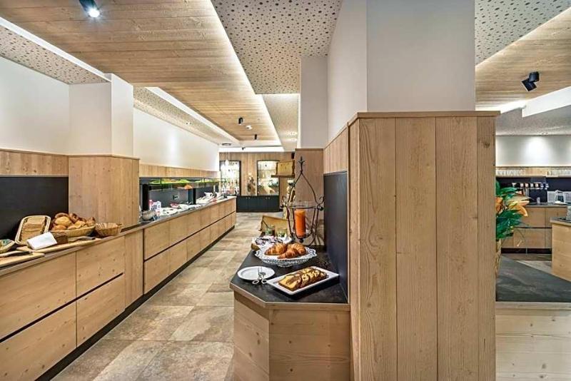 Wellnesshotel Zum Koch image