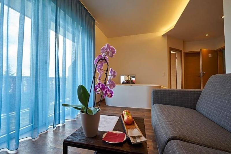 Wellnesshotel Zum Koch image
