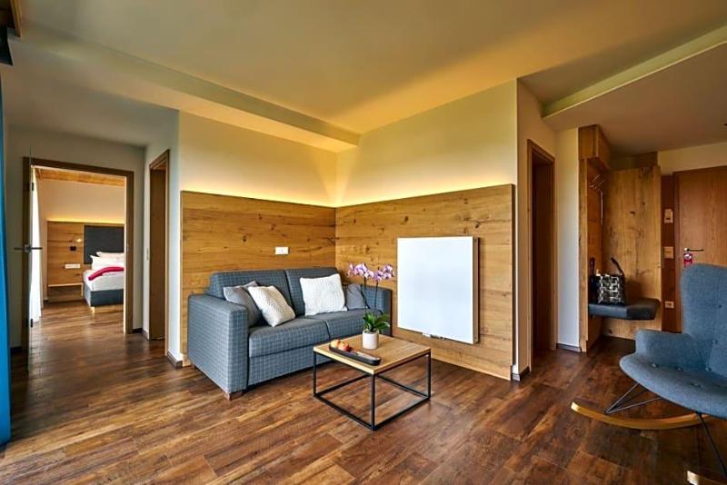 Wellnesshotel Zum Koch image