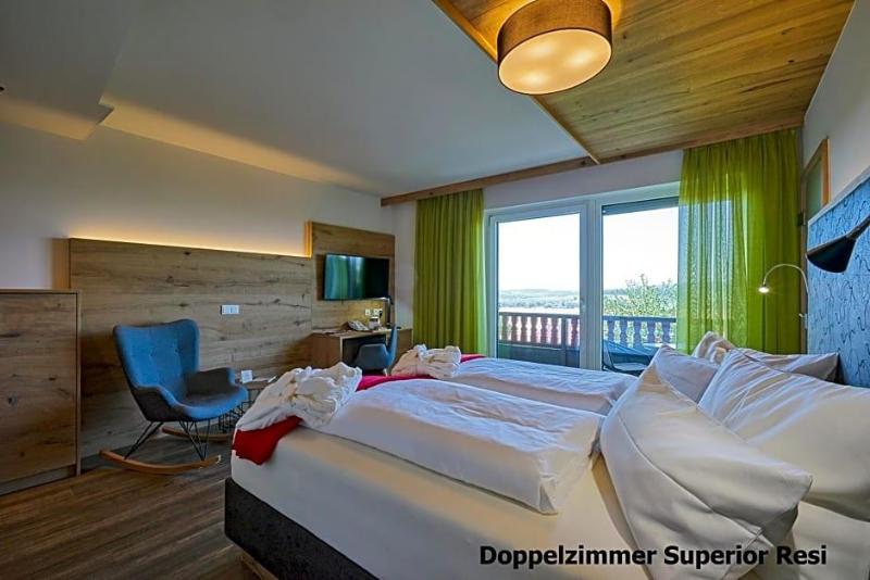 Wellnesshotel Zum Koch image