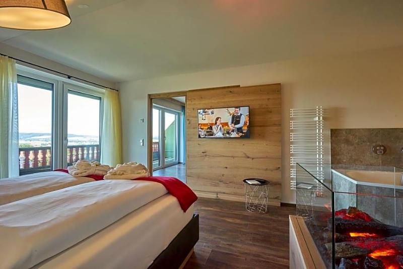 Wellnesshotel Zum Koch image