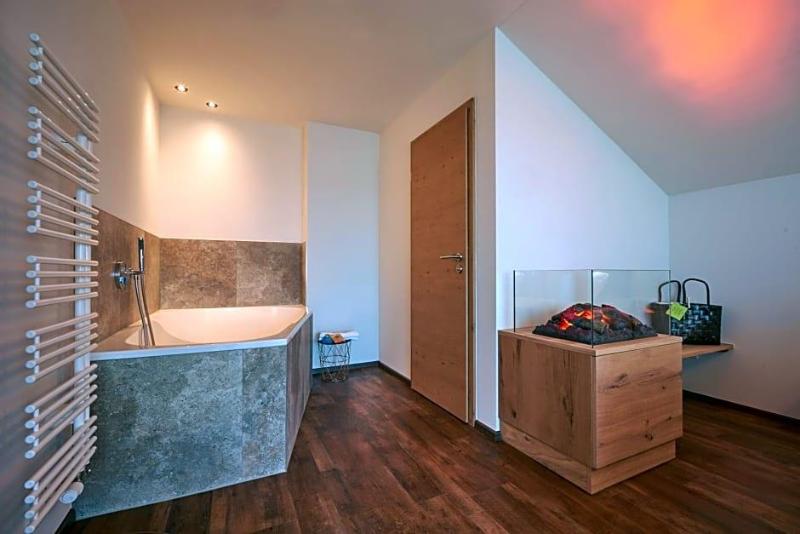 Wellnesshotel Zum Koch image