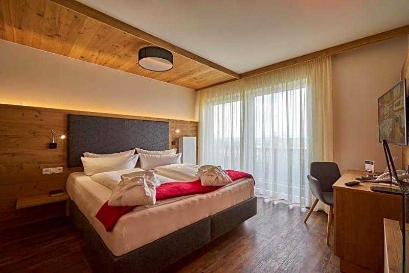 Wellnesshotel Zum Koch image