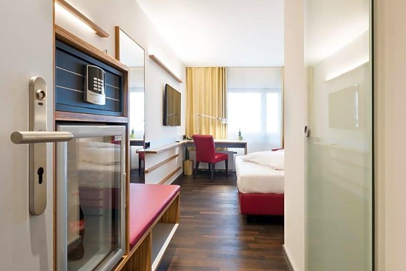 Hotel Rommel image