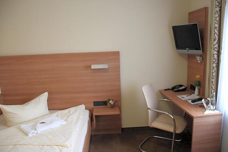 Hotel Gasthof Grovu image