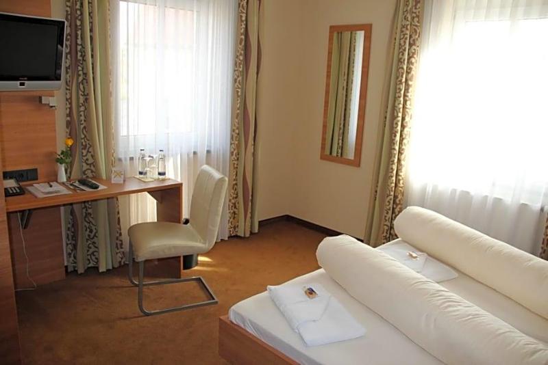 Hotel Gasthof Grovu image