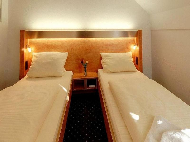 Hotel Gasthof Grovu image