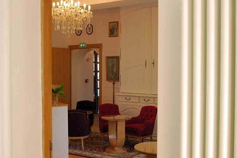 Hv Tel Victor Hugo image