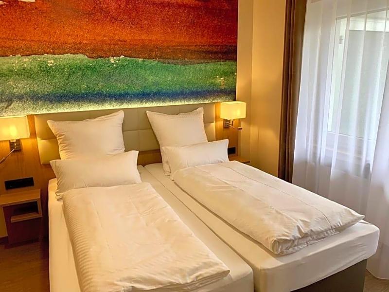 Thermalhotel Kemper image