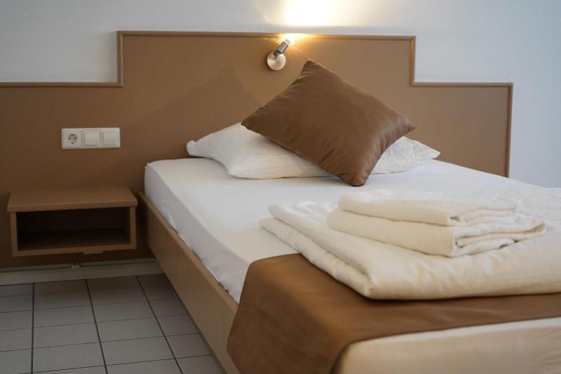 Elha Hotel image
