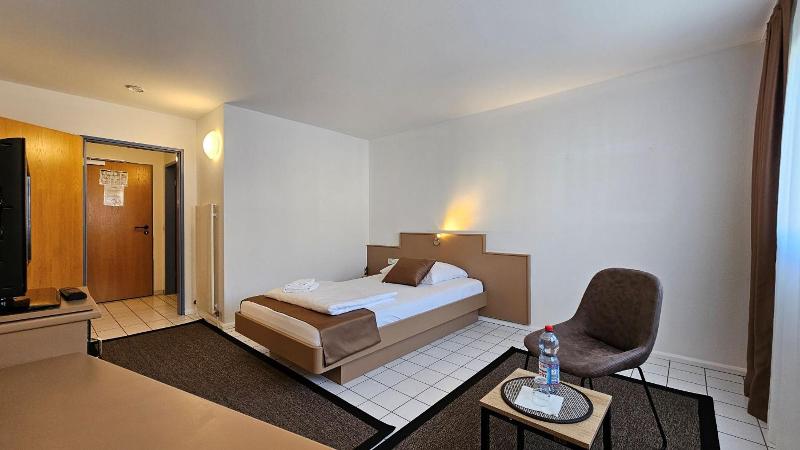 Elha Hotel image