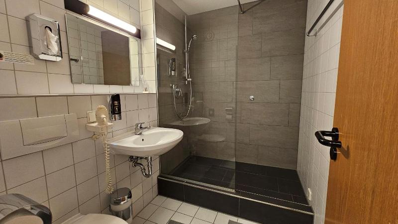 Elha Hotel image