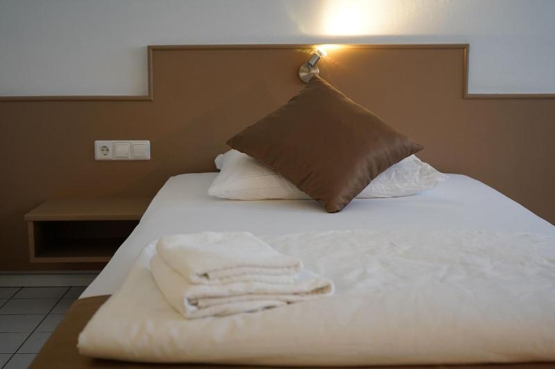 Elha Hotel image