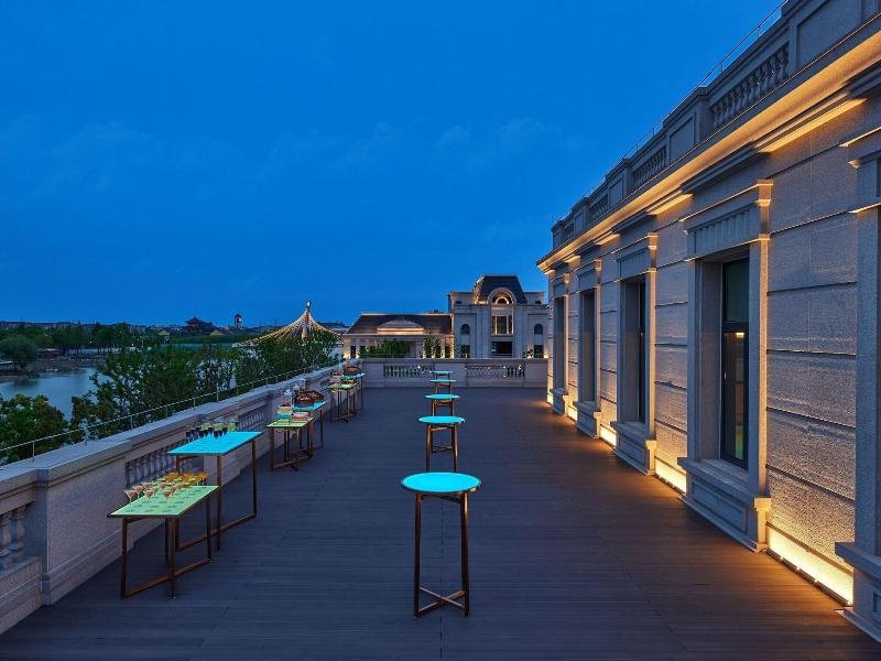 Four Points By Sheraton Shanghai Fengjing image