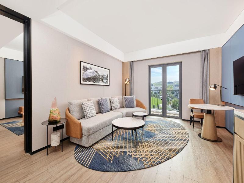 Four Points By Sheraton Shanghai Fengjing image