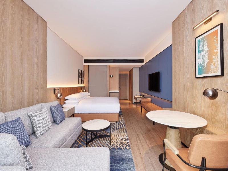 Four Points By Sheraton Shanghai Fengjing image