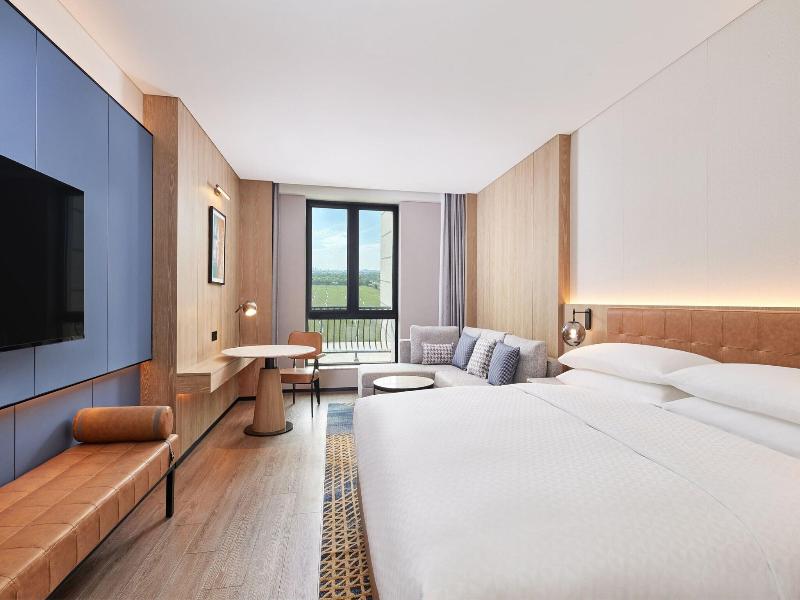 Four Points By Sheraton Shanghai Fengjing image