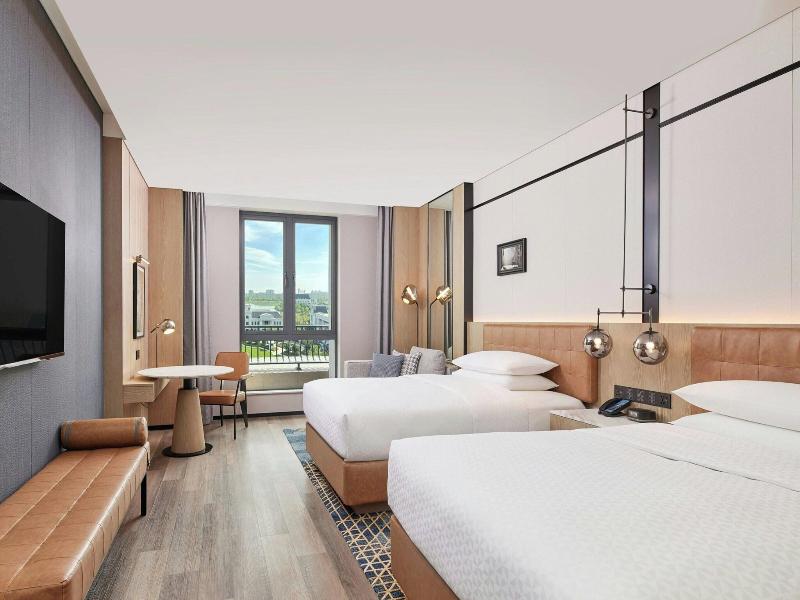 Four Points By Sheraton Shanghai Fengjing image