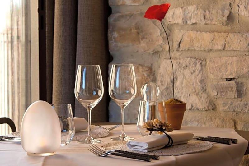 La Maison Du Passage Chambres Spa Et Restaurant image