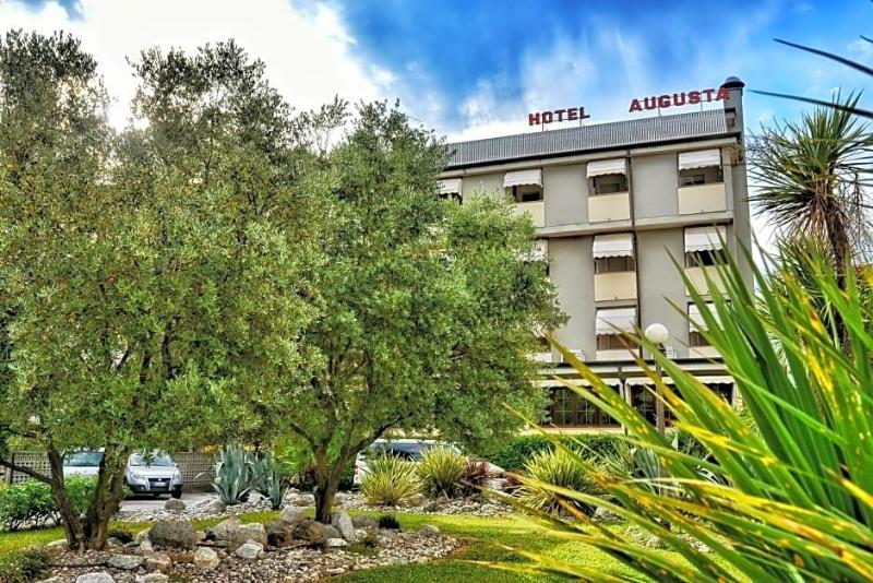 Hotel Villa Augusta image