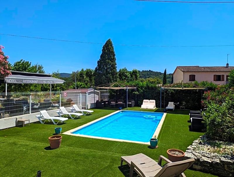 Hv Tel Restaurant Le Clos Charmant image