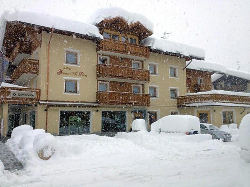 Hotel Garnv¨ Al Plan image