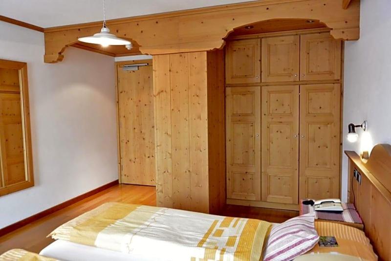 Hotel Garnv¨ Al Plan image