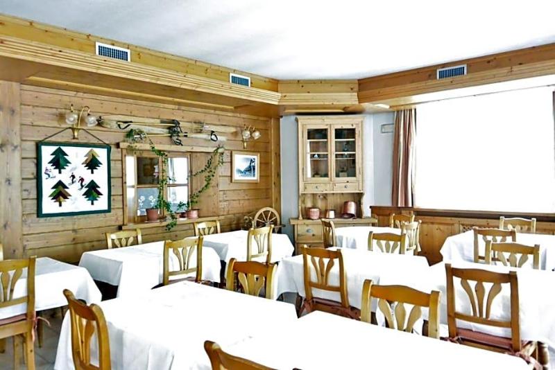 Hotel Garnv¨ Al Plan image