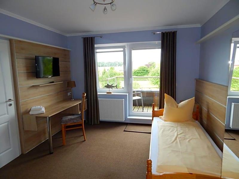 Hotel Garni Haaster Krug Otte image