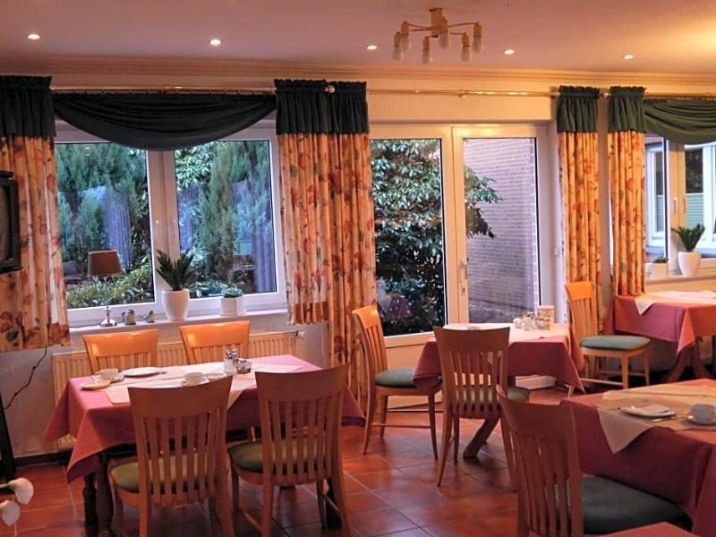 Hotel Garni Haaster Krug Otte image