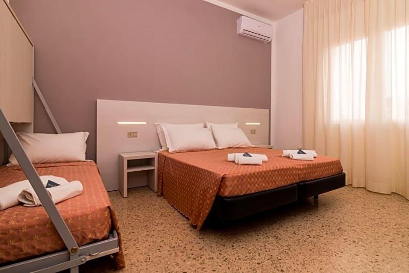 Hotel Lydia image