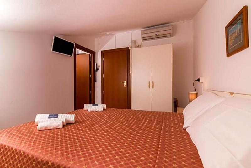 Hotel Lydia image
