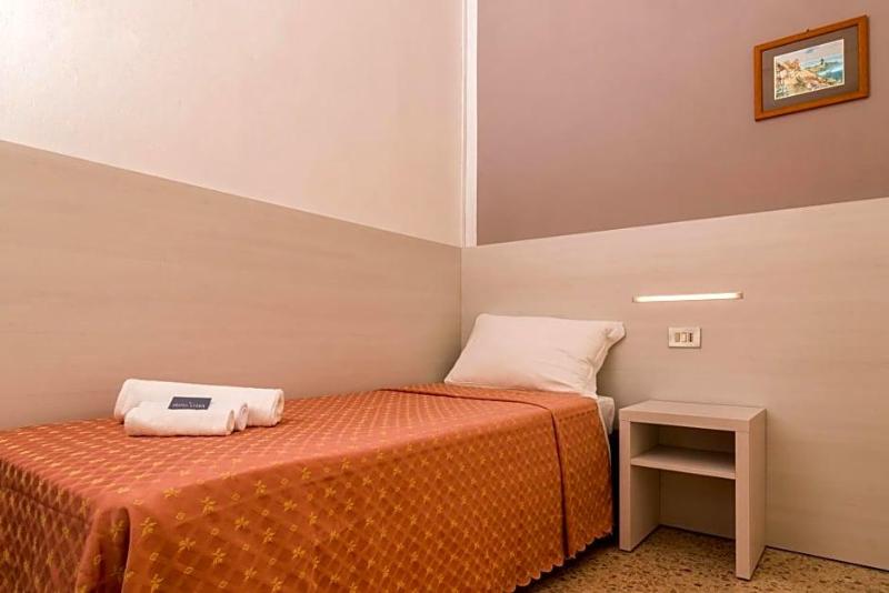 Hotel Lydia image