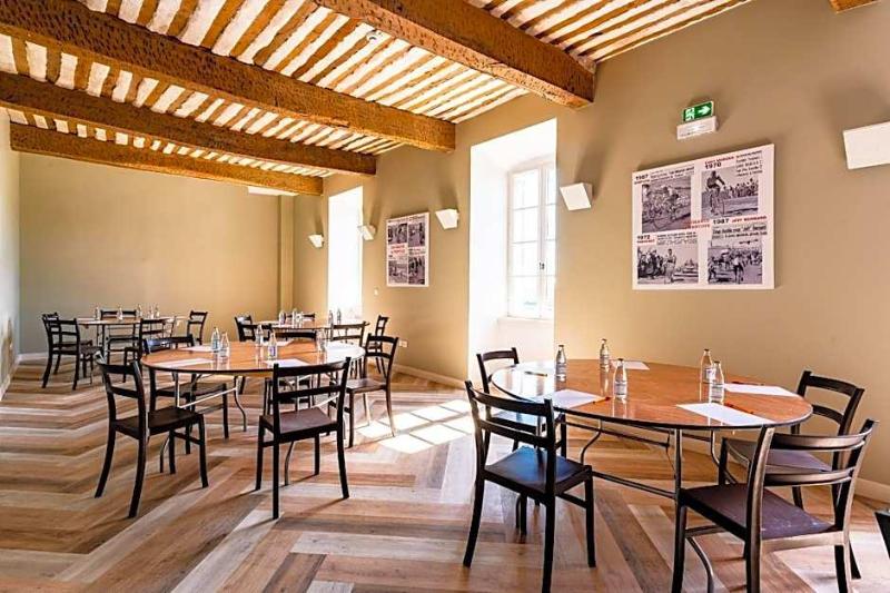 Le Nesk Ventoux Hotel image