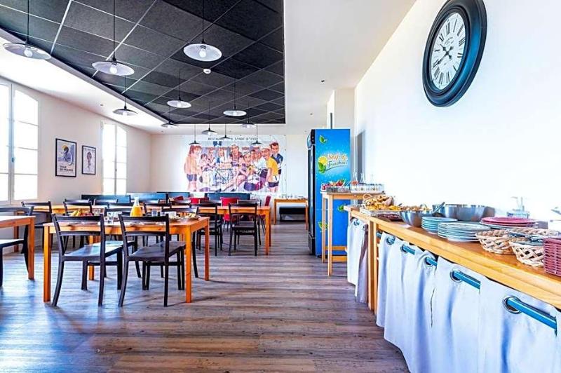Le Nesk Ventoux Hotel image
