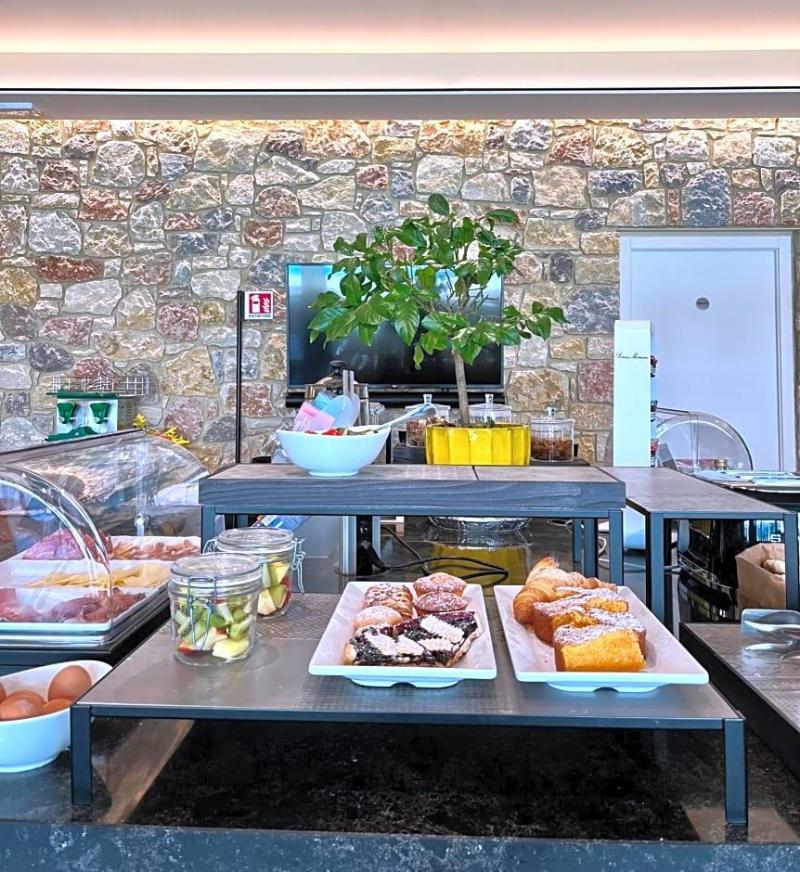 Relais Limonaia - Suites & Garden Spa image