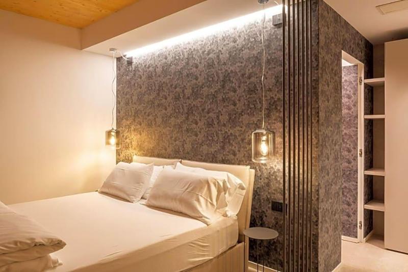 Relais Limonaia - Suites & Garden Spa image