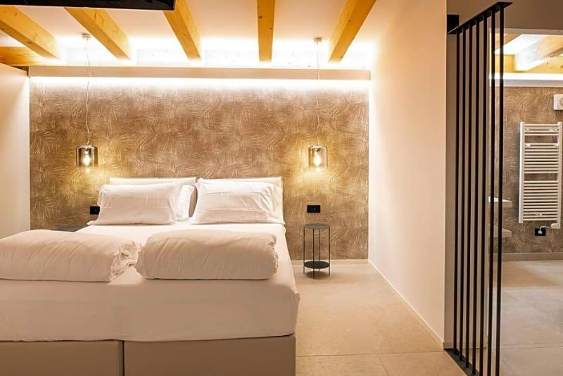 Relais Limonaia - Suites & Garden Spa image