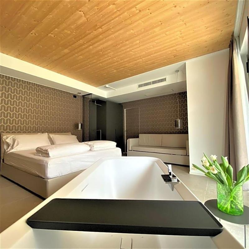 Relais Limonaia - Suites & Garden Spa image