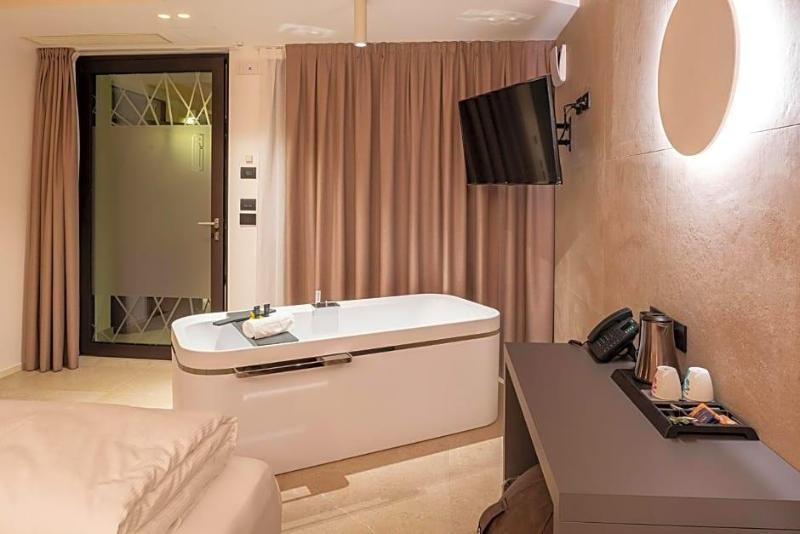 Relais Limonaia - Suites & Garden Spa image