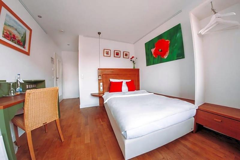 Hotel Zum Ochsen image