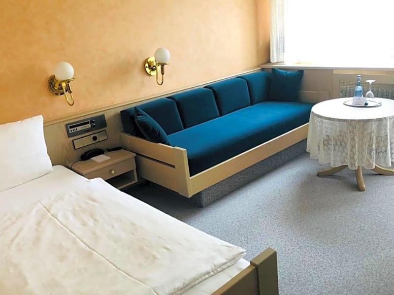 Hotel Zum Ochsen image