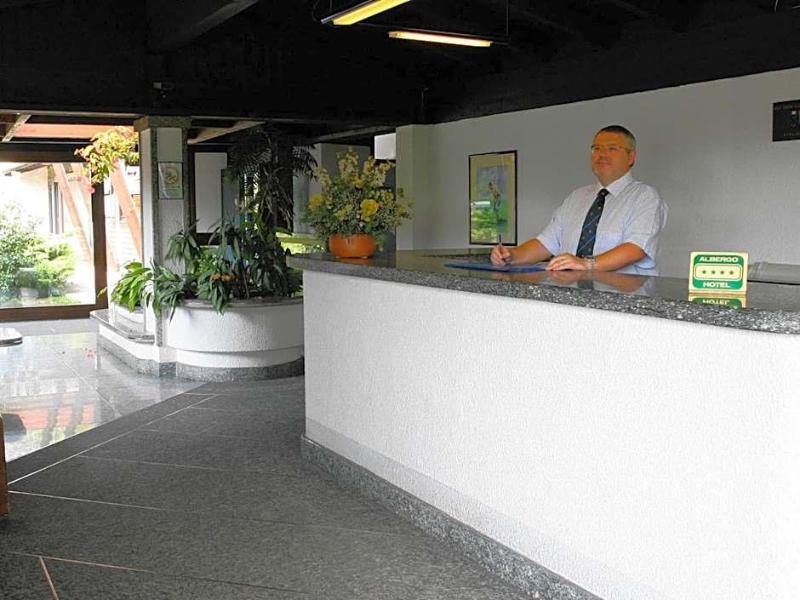 Golf Hotel image