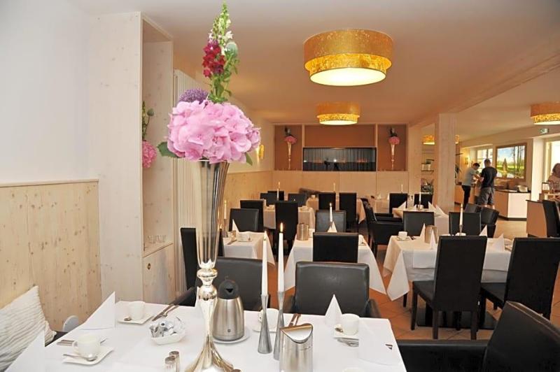 Hotelanlage Starick image