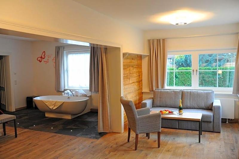 Hotelanlage Starick image