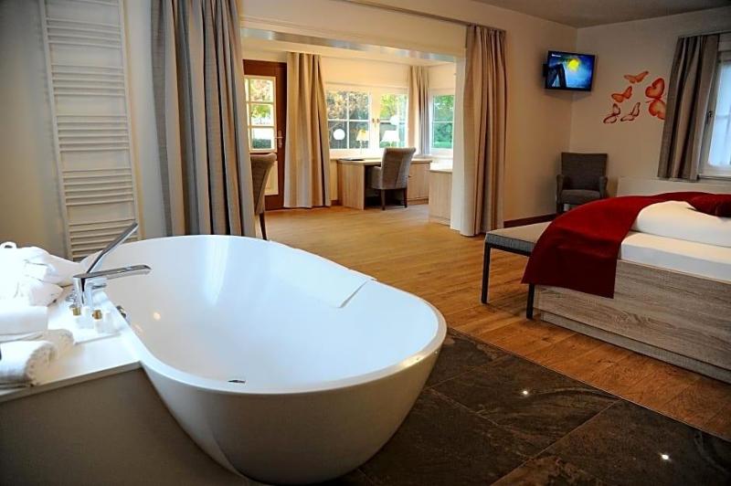 Hotelanlage Starick image
