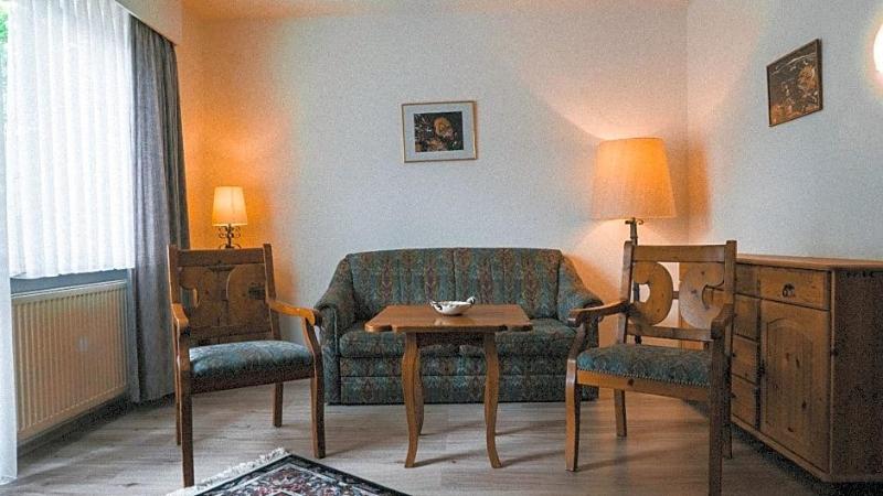 Hotel Bv Chner Garni image