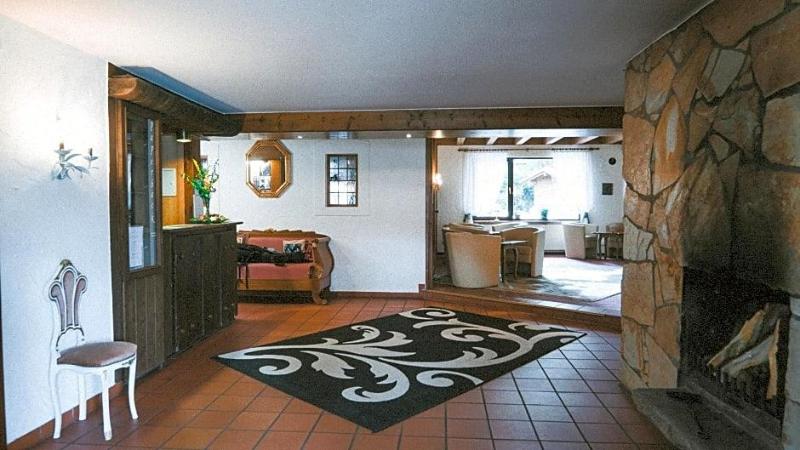 Hotel Bv Chner Garni image